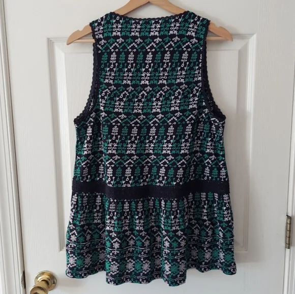 NWT Maeve Anthropologie Cammie Embroidered Peplum Tunic Top Size Medium - Picture 3 of 6